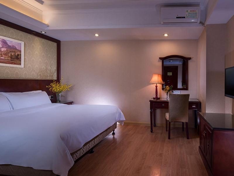 Vienna Hotel Dongguan Shi Exterior photo